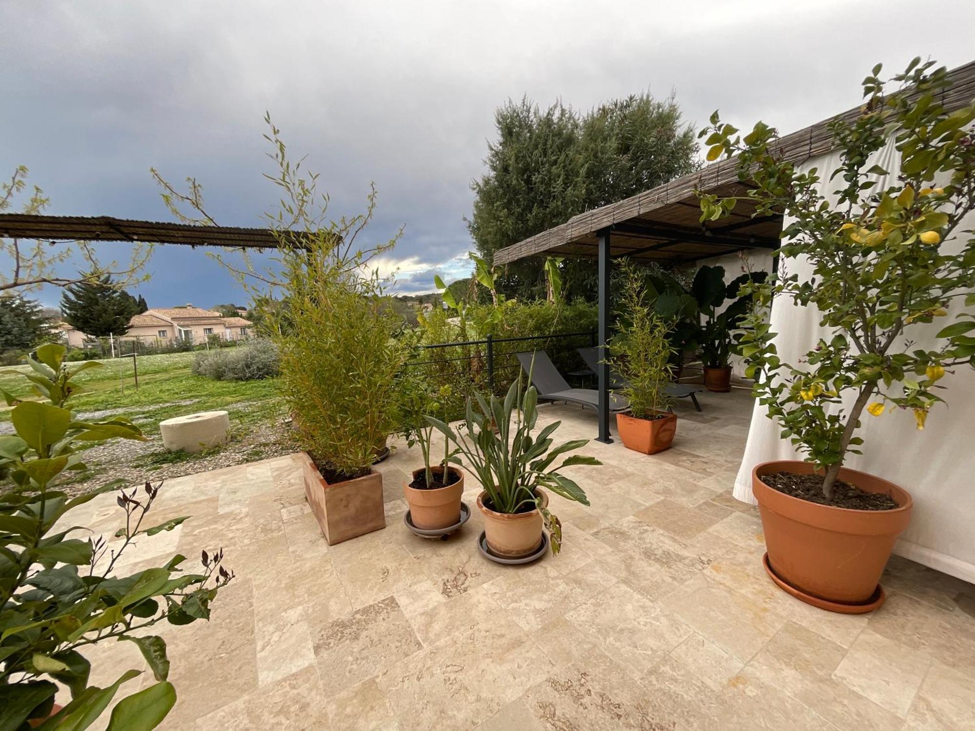 La Bergerie Apartment Domessargues Екстериор снимка