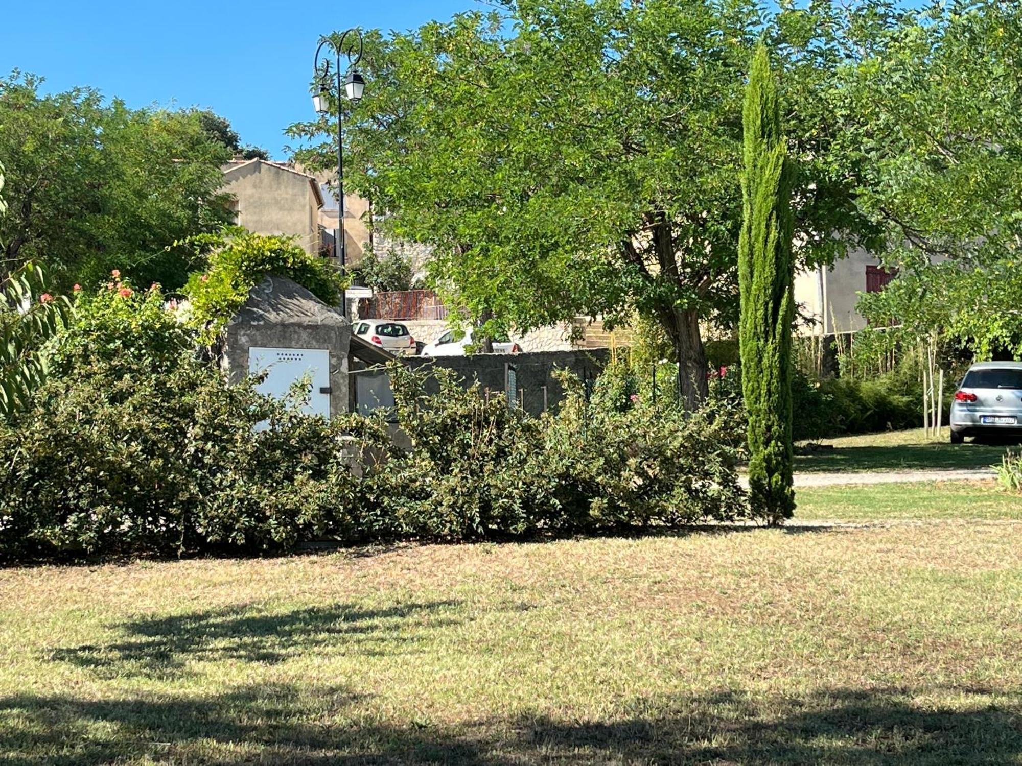 La Bergerie Apartment Domessargues Екстериор снимка